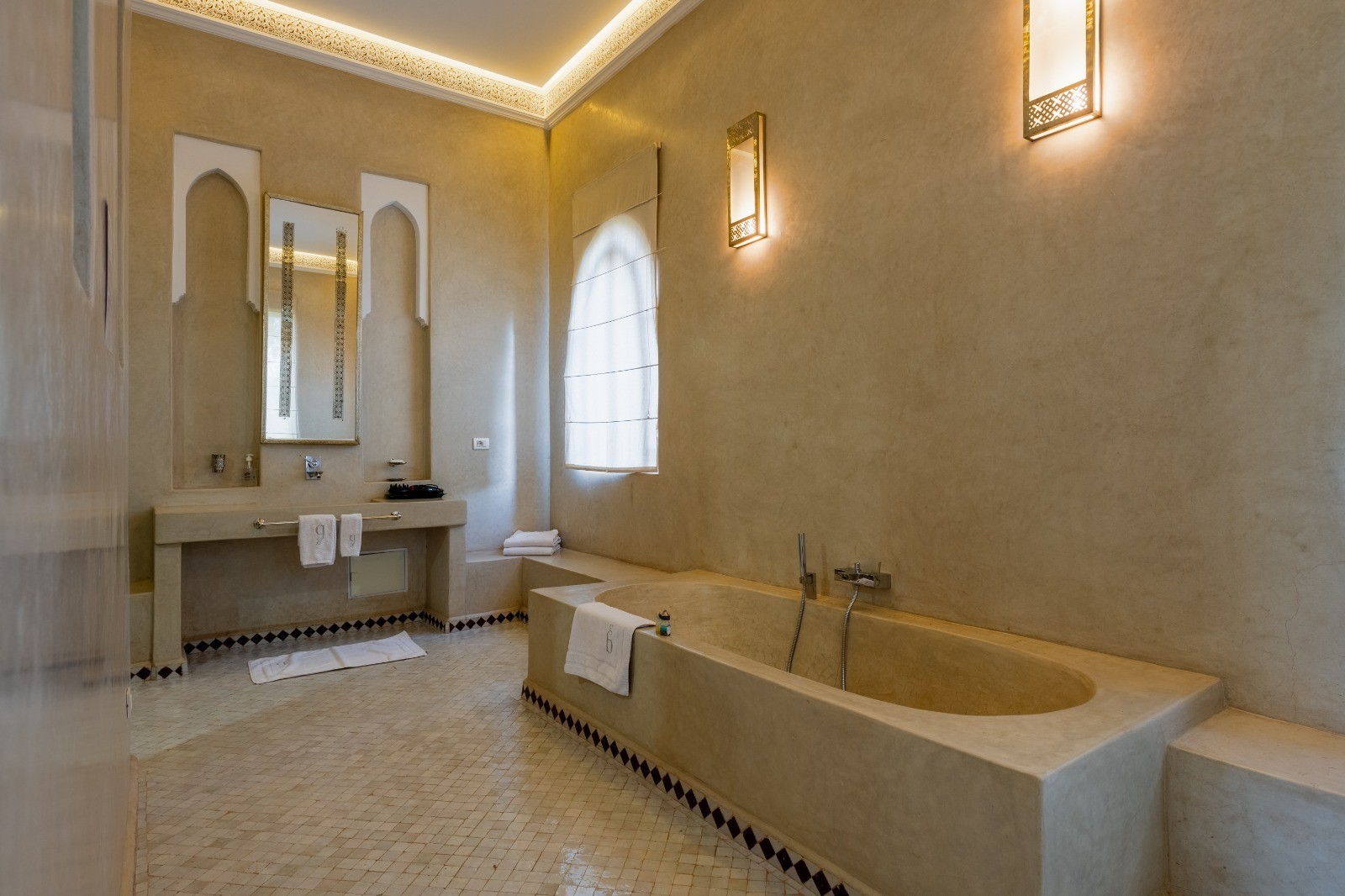 High standing villa, Road to Ourika