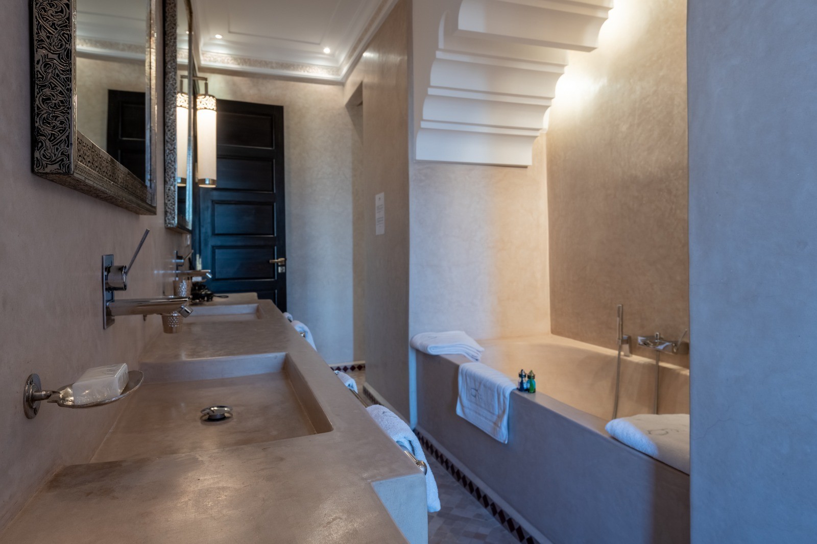 High standing villa, Road to Ourika