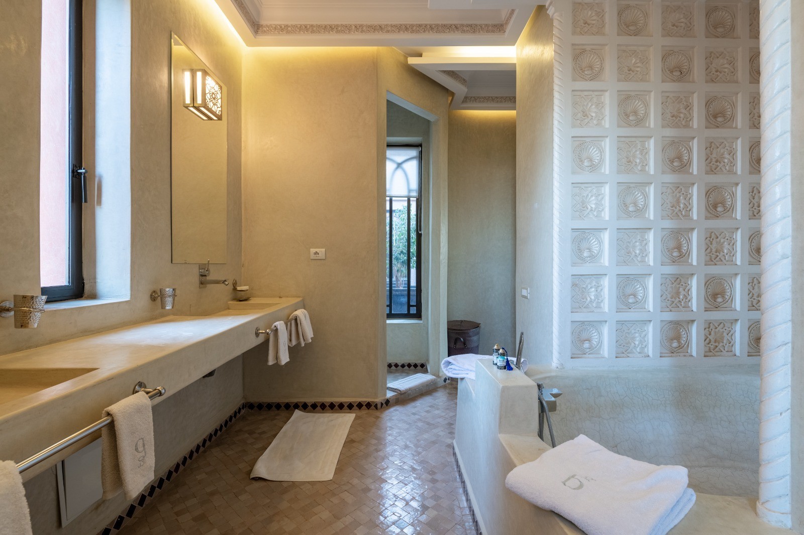 High standing villa, Road to Ourika