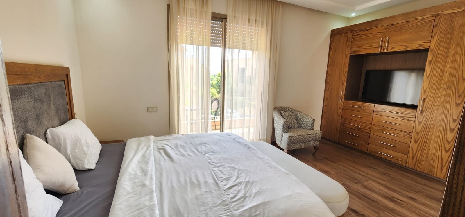 Villa de standing, Route de Tahanaout