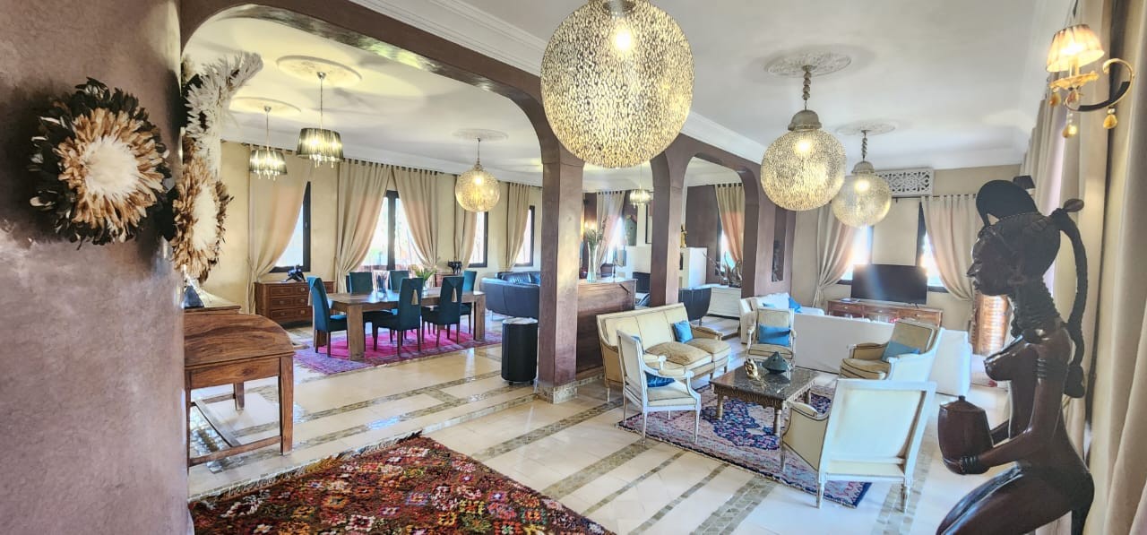 Villa de standing, Route de Ouarzazate