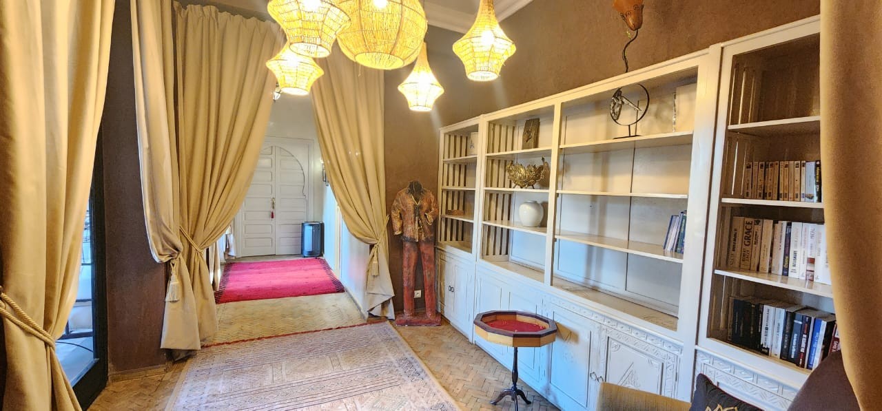Villa de standing, Route de Ouarzazate