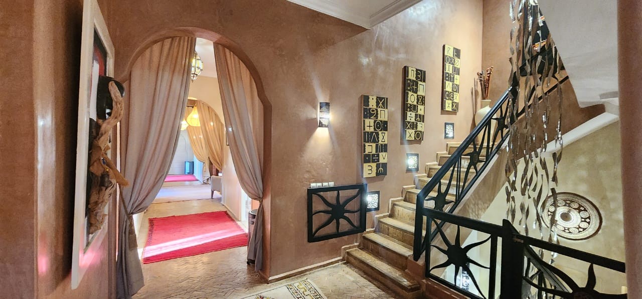 Villa de standing, Route de Ouarzazate
