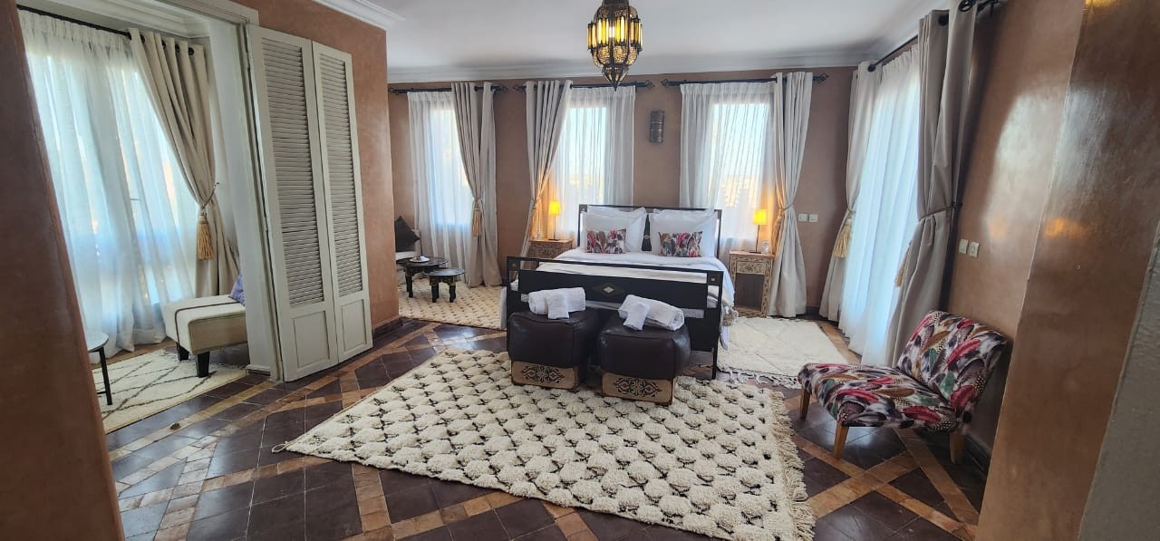 Villa de standing, Route de Ouarzazate
