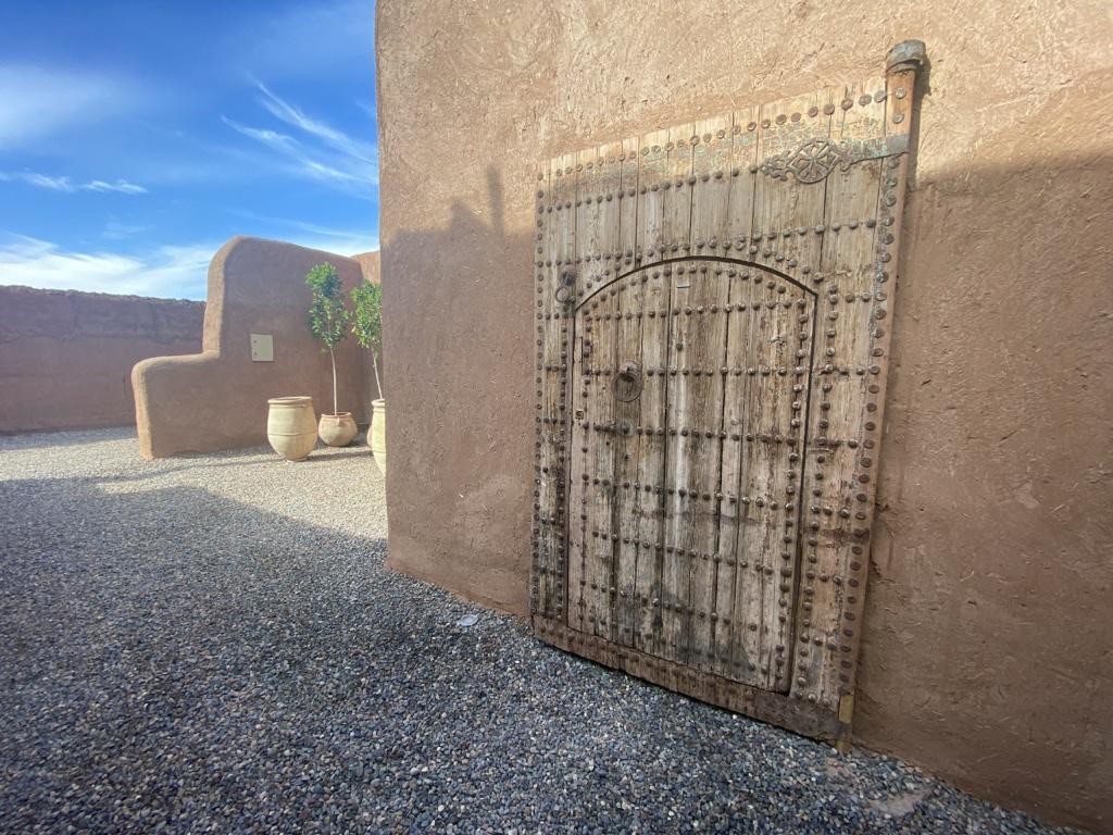 Villa, Route de Fès