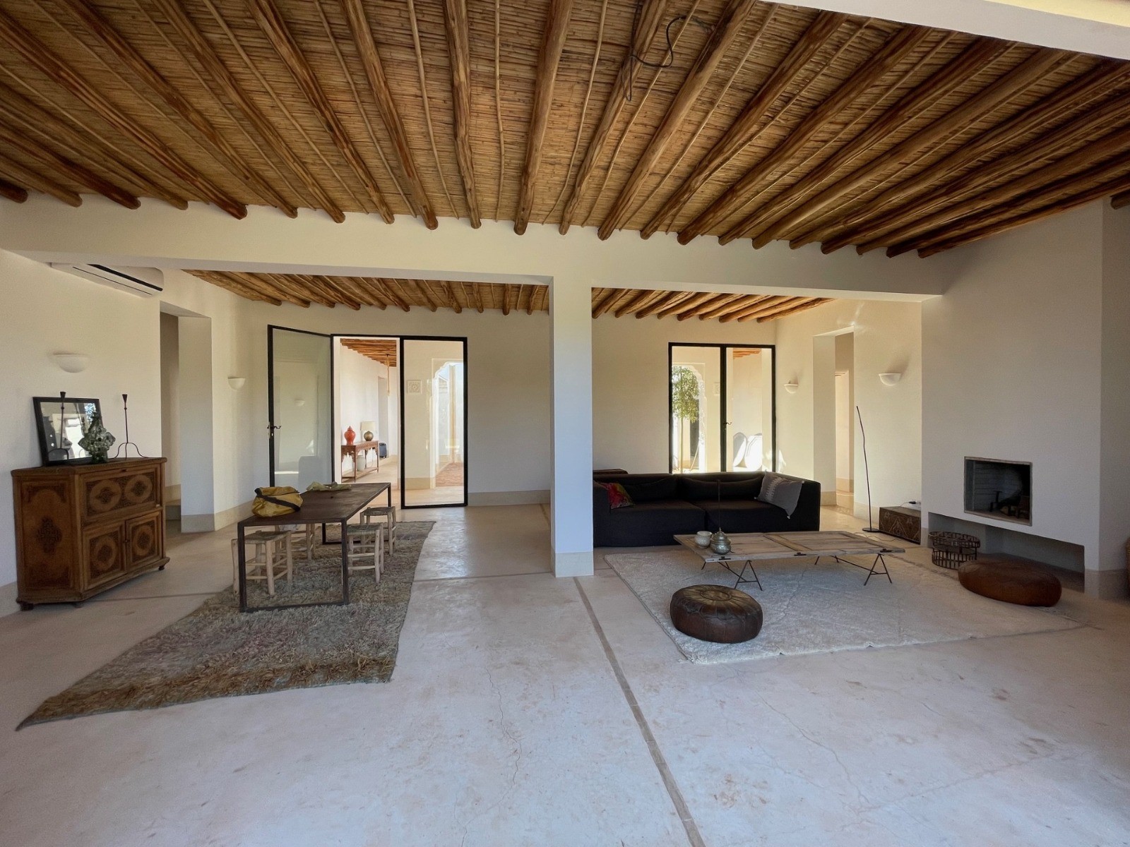 Villa, Route de Fès