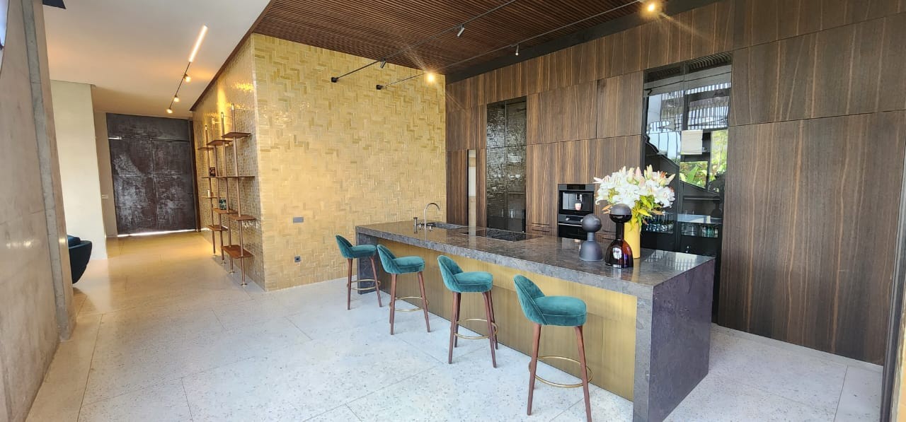 Villa, Amelkis