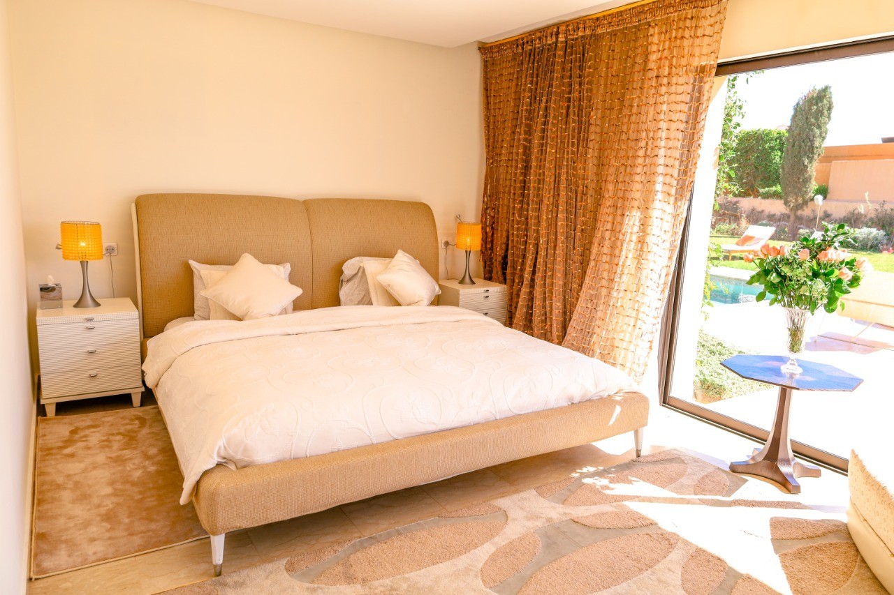 Villa, Al Maaden