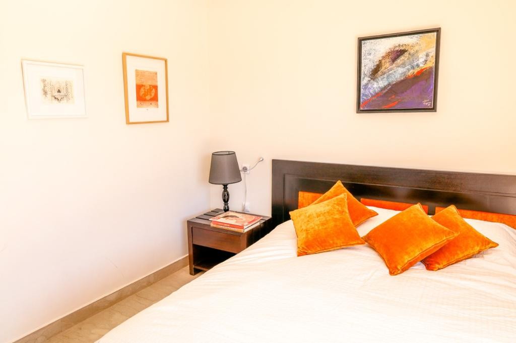 Villa, Al Maaden
