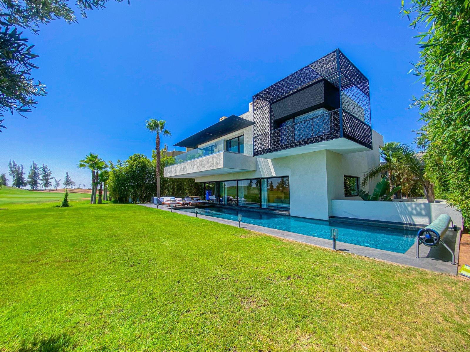 Villa image