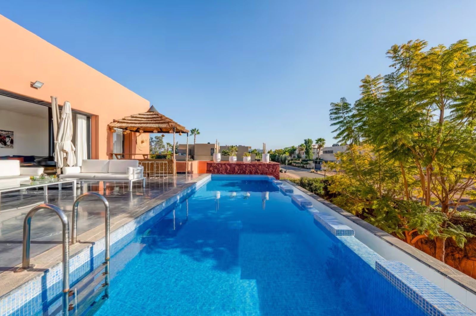 Villa image