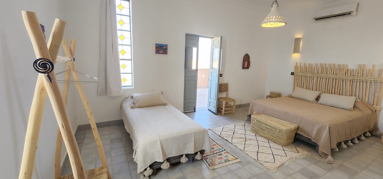 Villa de standing, Route de Casablanca