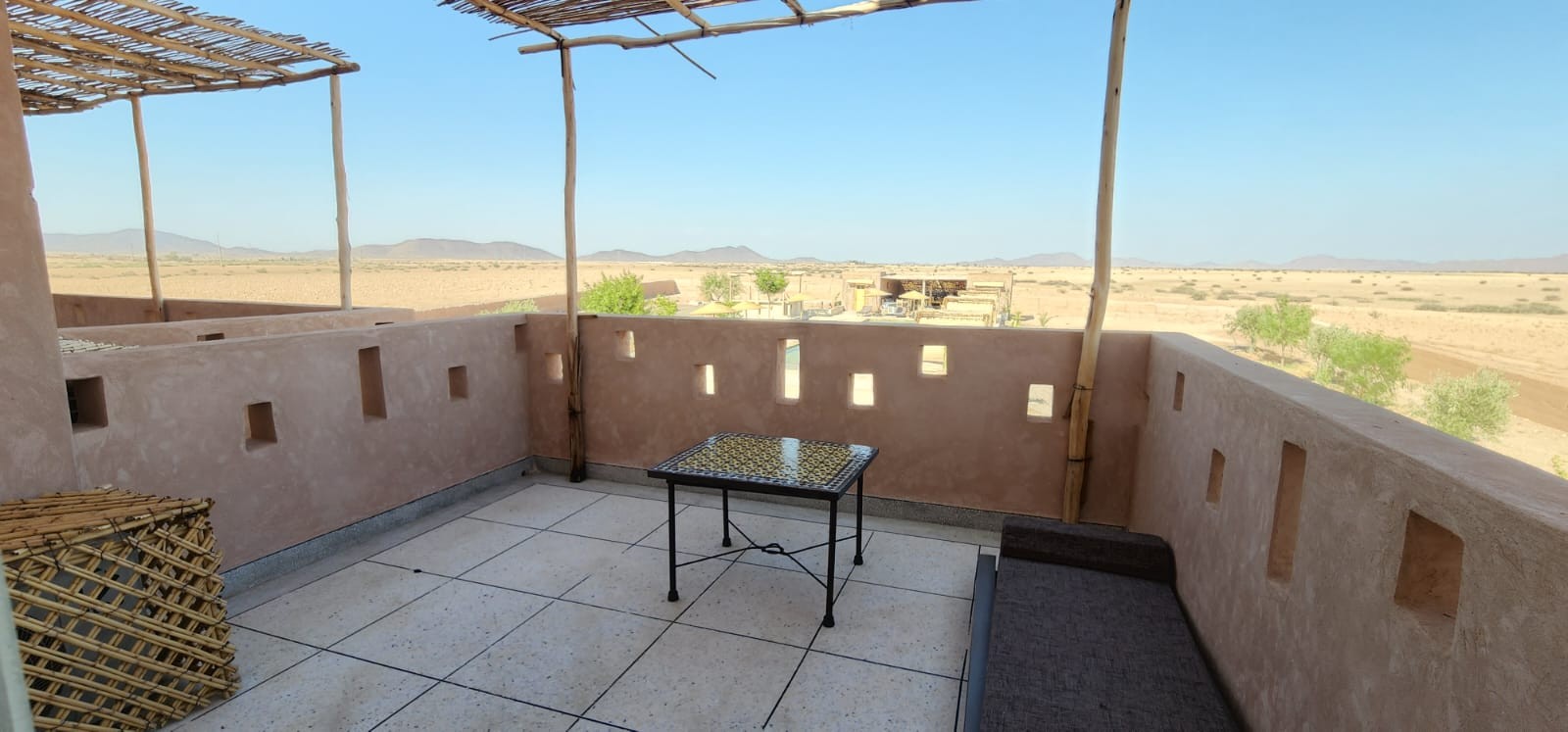 Villa de standing, Route de Casablanca