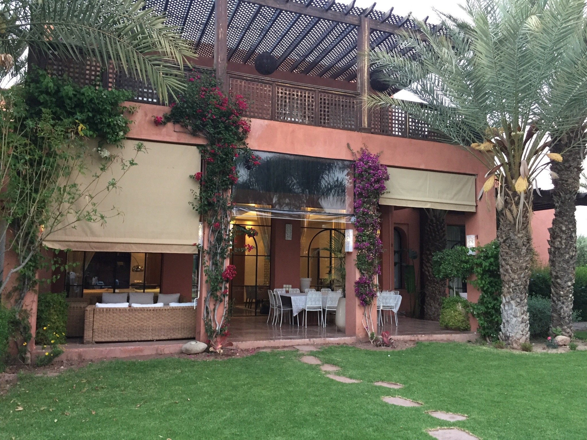 Villa haut standing, Route d'Amizmiz