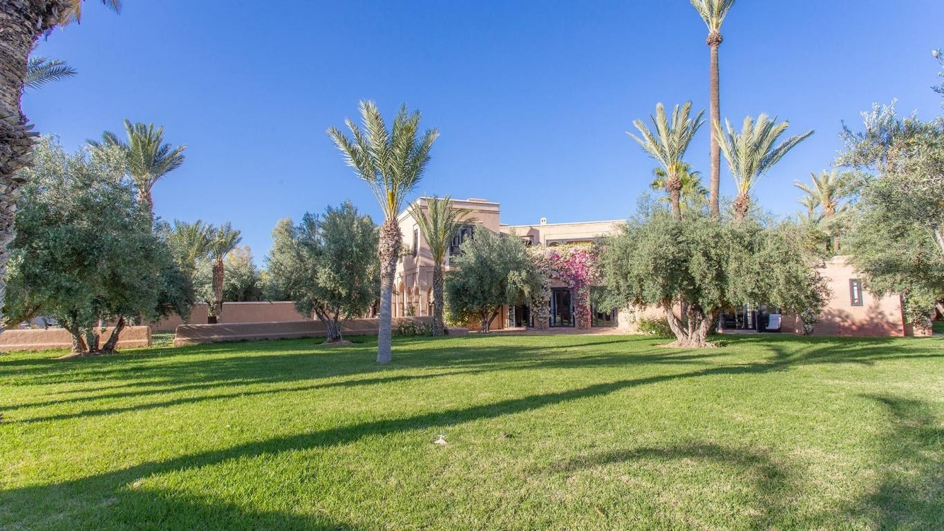 Villa image