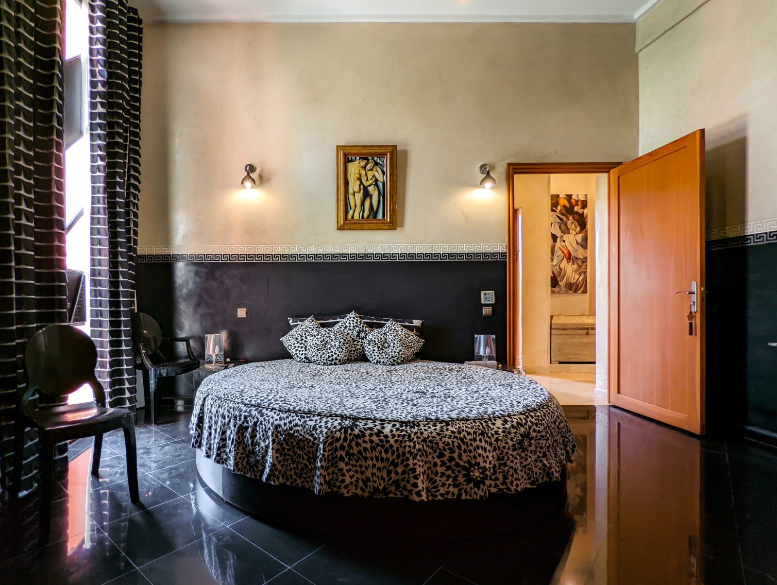 Luxury villa, Road to Ouarzazate