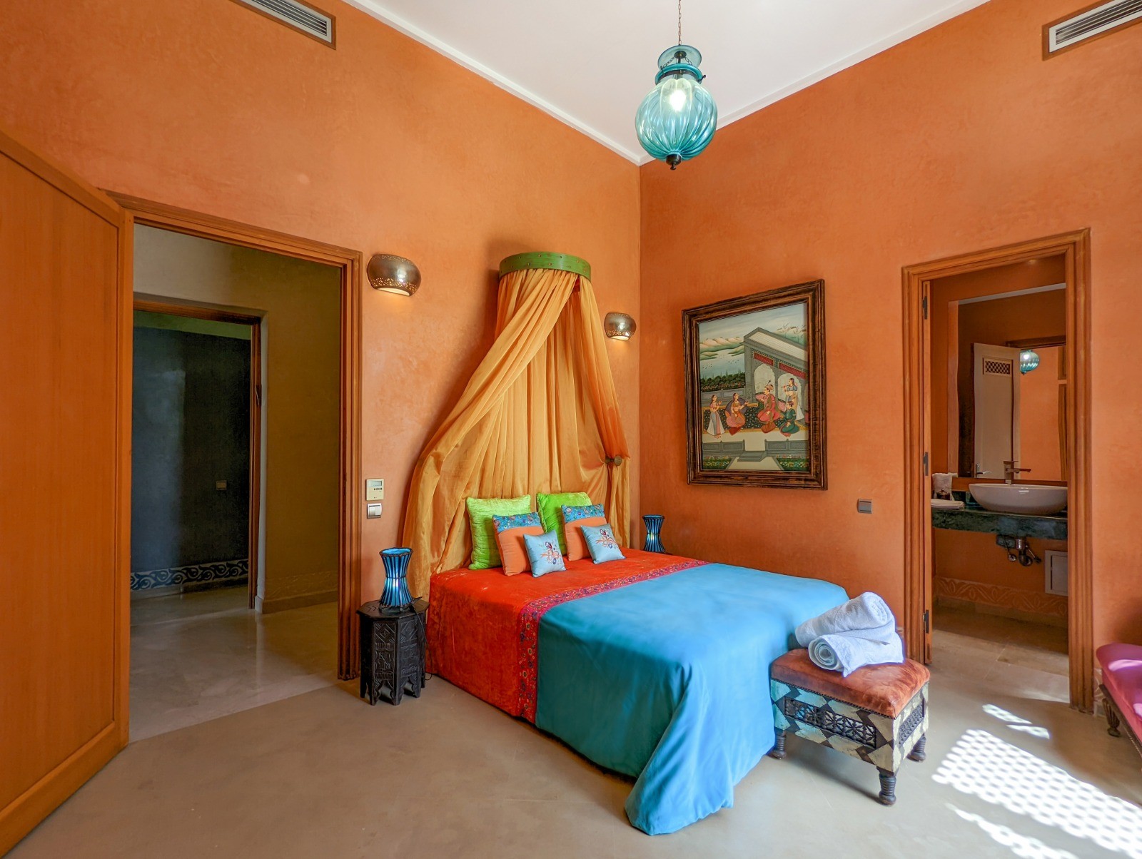 Luxury villa, Road to Ouarzazate