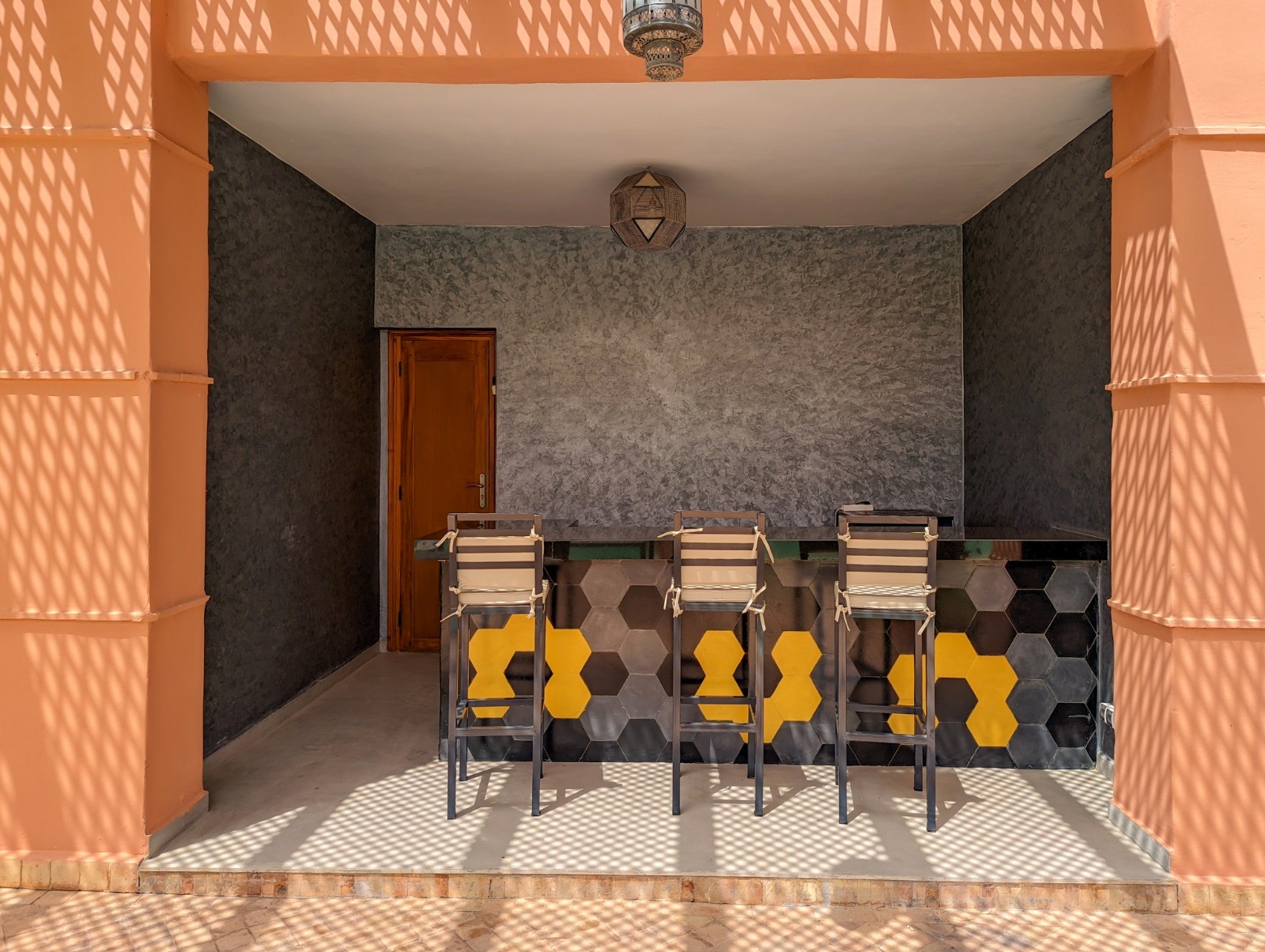 Luxury villa, Road to Ouarzazate