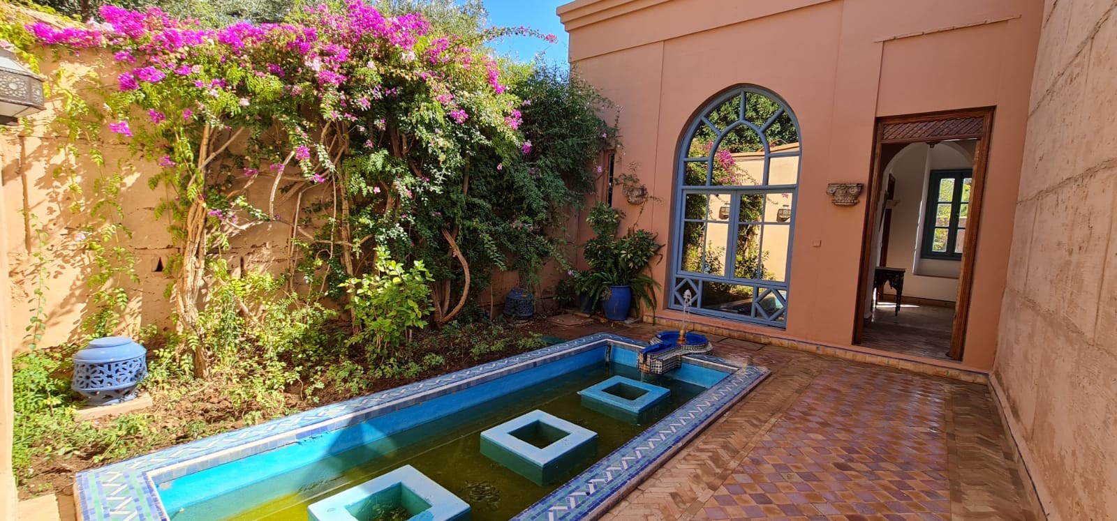 Villa de standing, Amelkis